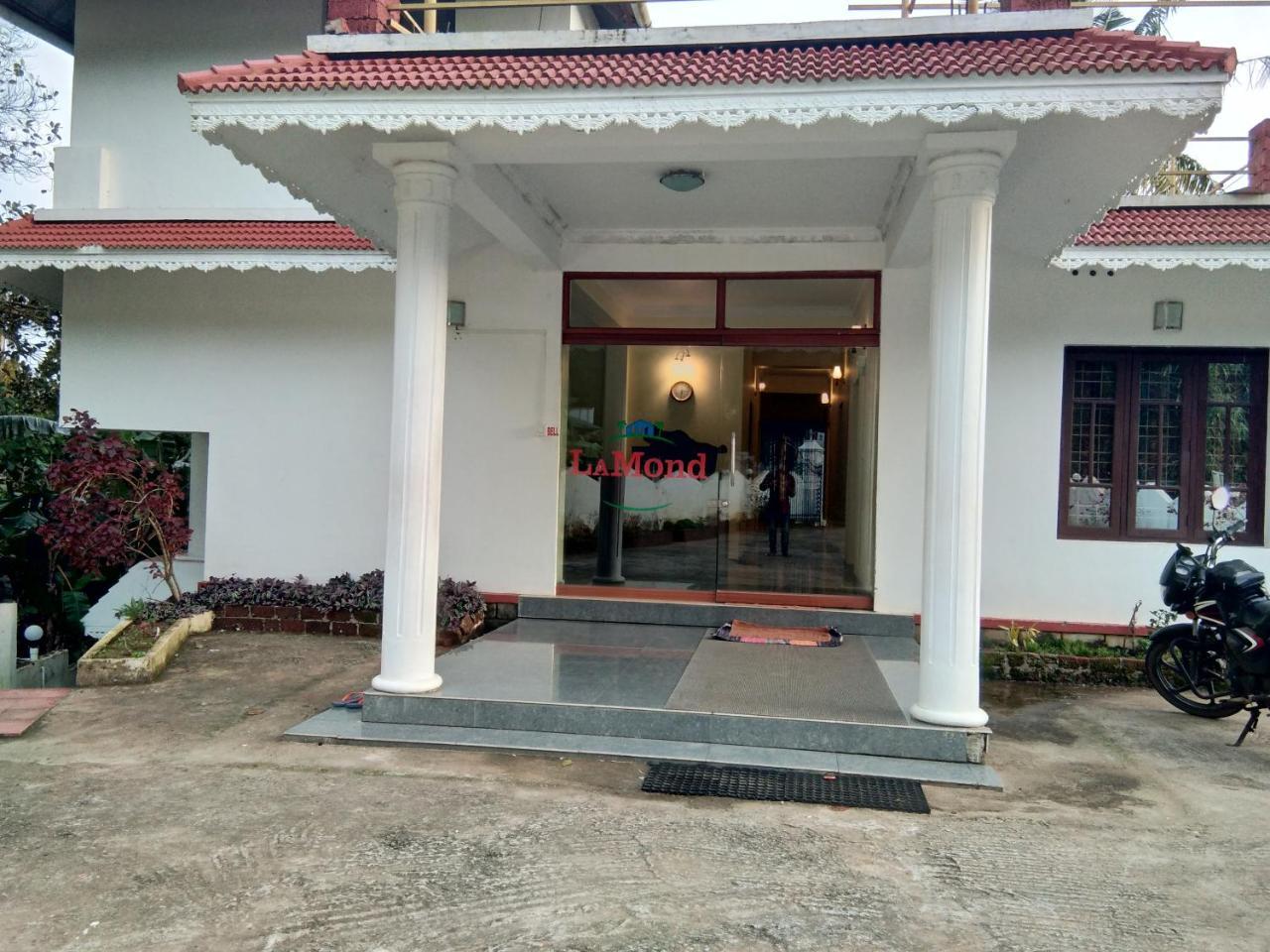 Lamond Holidays Munnar Esterno foto