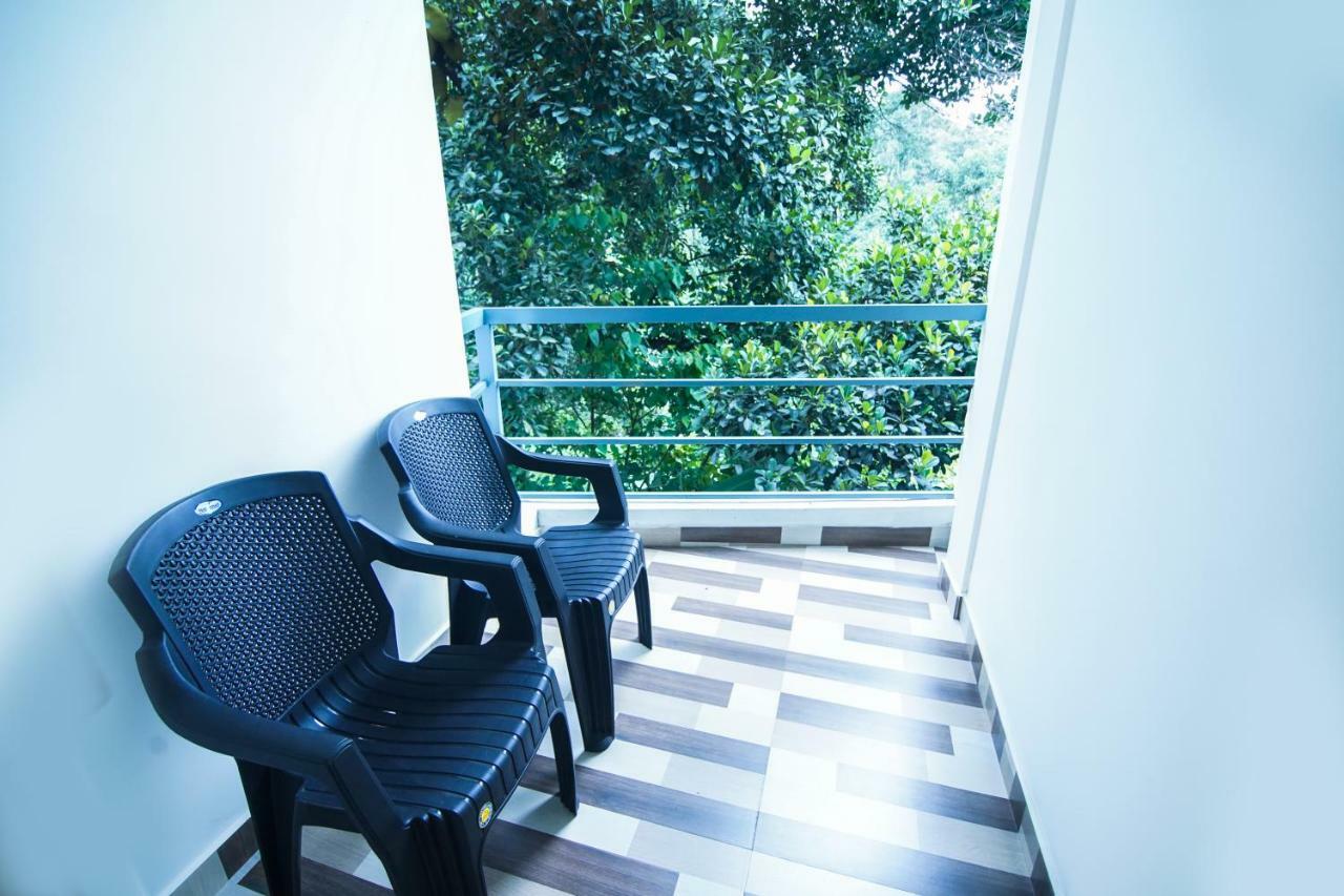 Lamond Holidays Munnar Esterno foto