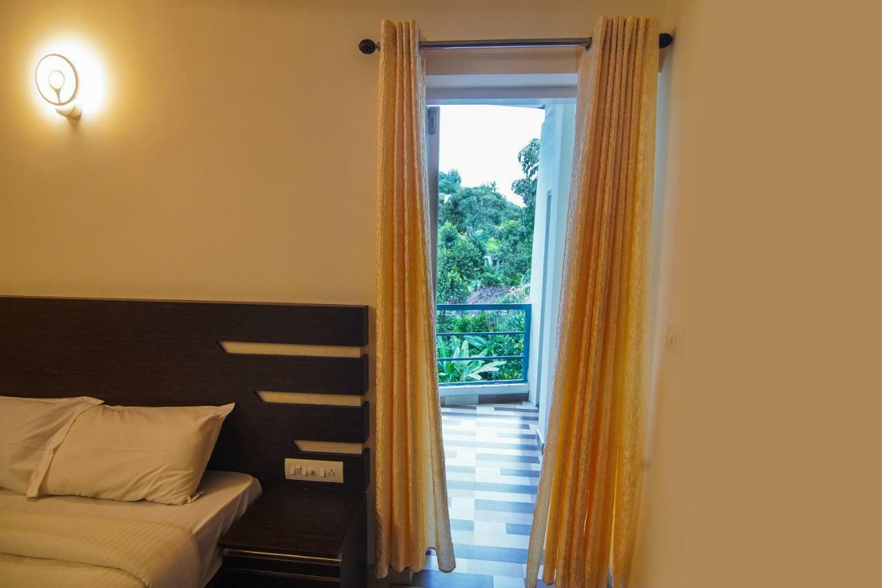 Lamond Holidays Munnar Esterno foto